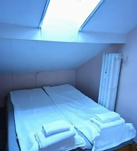 アパート National Theatre Loft ソフィア